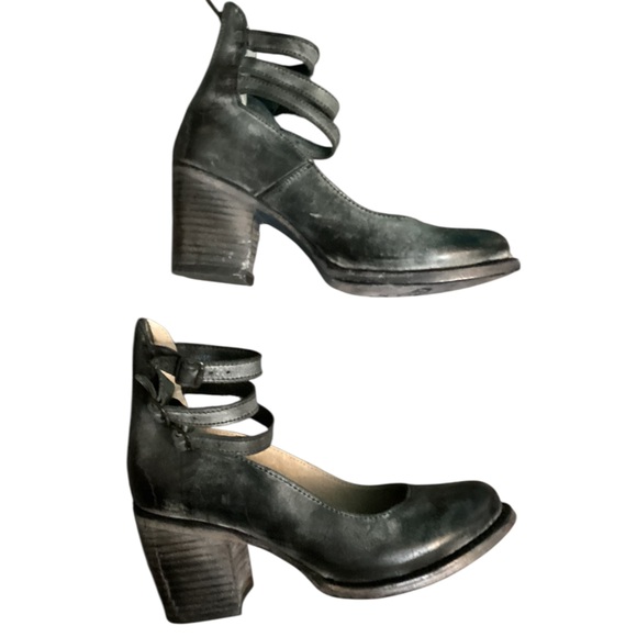 RANDI - Picture 8 of 10